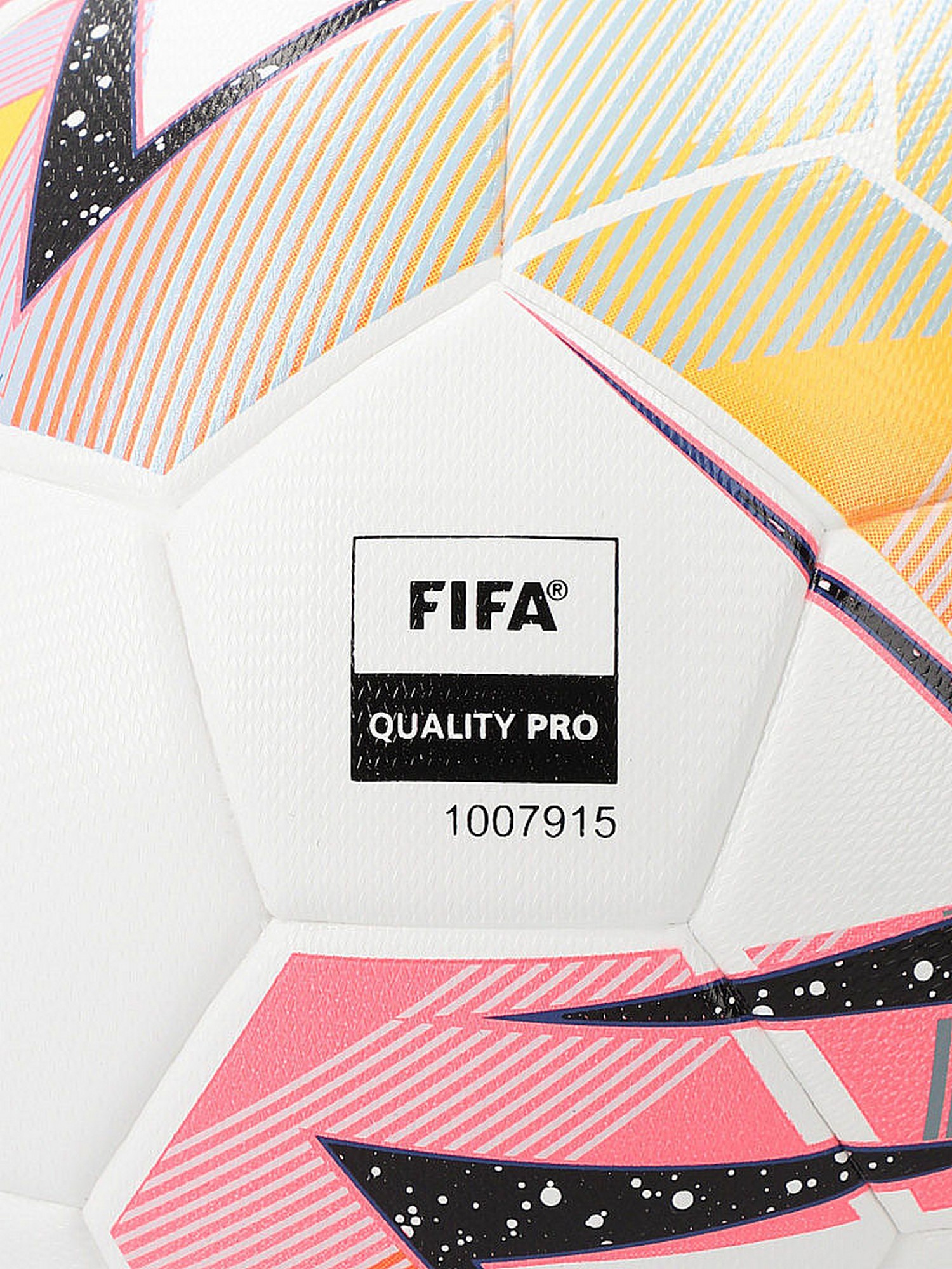 Мяч футзальный Puma Futsal 1 08376301 FIFA Quality Pro, р.4 1500_2000